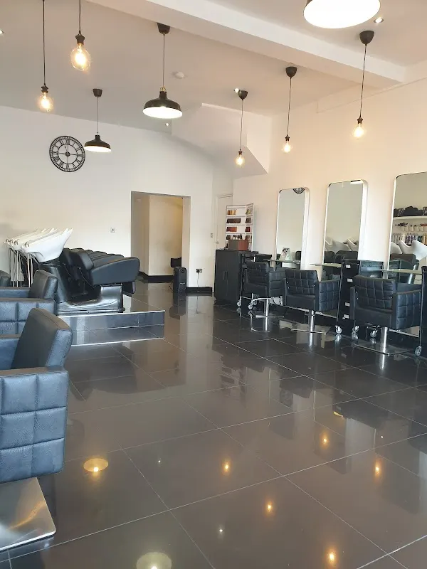 Elite Hair Lounge Lewisham — Hairdresser in London